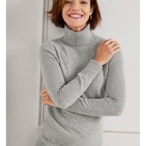 Grey cashmere turtleneck sweater